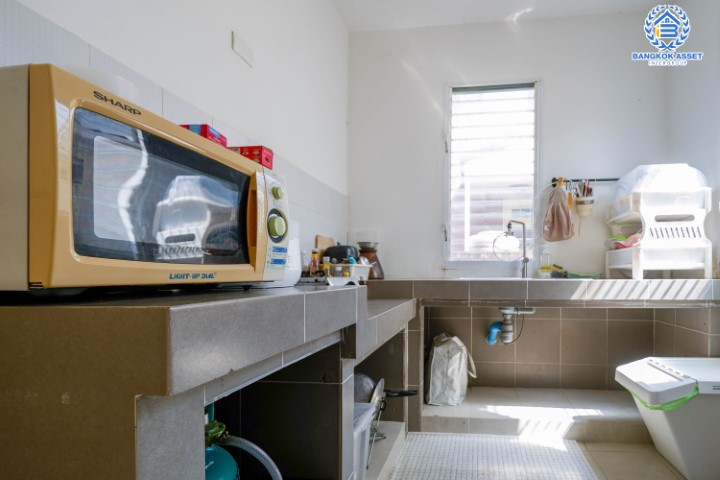 *****บ้านเดี่ยวมือสองย่านปทุมธานี ม.ฮาบิเทีย ราชพฤกษ์ 345 เนื้อที่มากถึง 50 ตร.ว. ฟังก์ชัน 3 ห้องนอน 2 ห้องน้ำ 2 ที่จอดรถ สภาพดีมาก แถมฟรี! 2 เครื่องปรับอากาศ 1 เครื่องดูดควัน บนทำเลติดถ. 345 เชื่อมต่อถ.ราชพฤกษ์, ถ.แจ้งวัฒนะ, ถ.ติวานนท์ ใกล้ทางด่วน "ศรีสมาน"